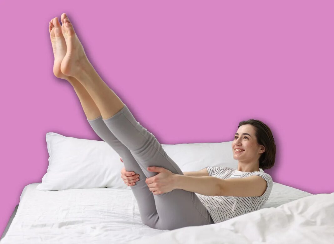 5 Bed Exercises That Flatten Belly Pooch Better Than Ab Workouts After 55