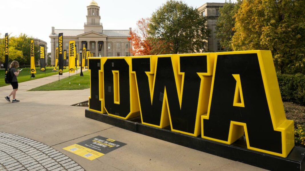 5 injured in Iowa City mass shooting, including 3 University of Iowa students