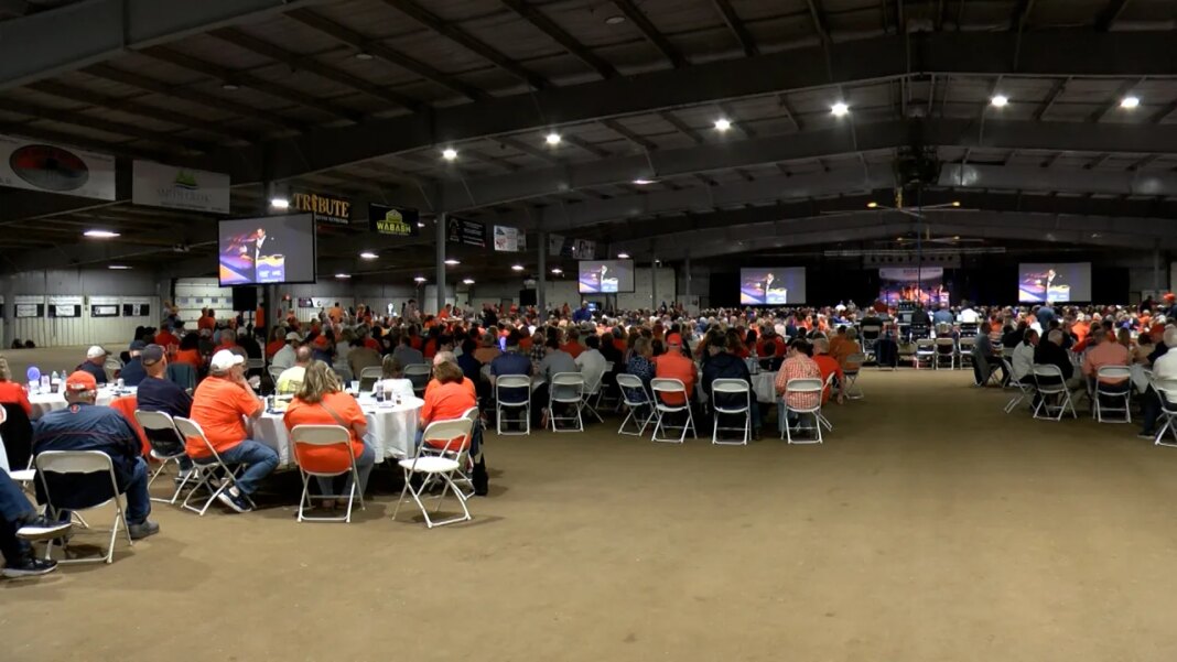 Brad Underwood hosts annual Kickin’ Cancer event