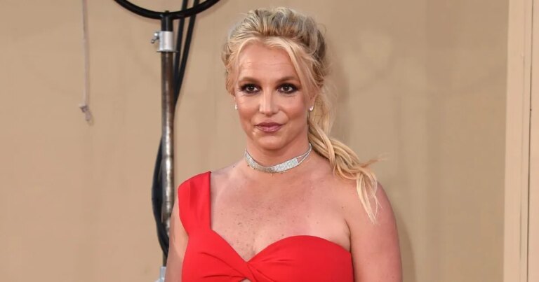 Britney Spears Seeks Help at Treatment Facility Following Recent Legal Troubles