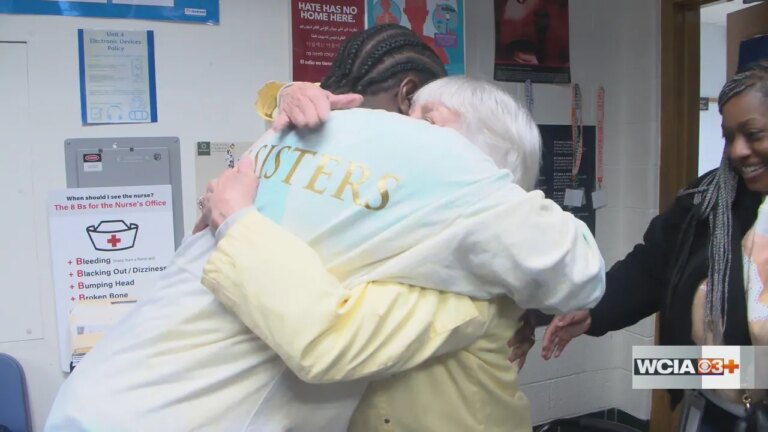 Broadway Star and Champaign Native Inspires Students as Distinguished Alumni Honoree