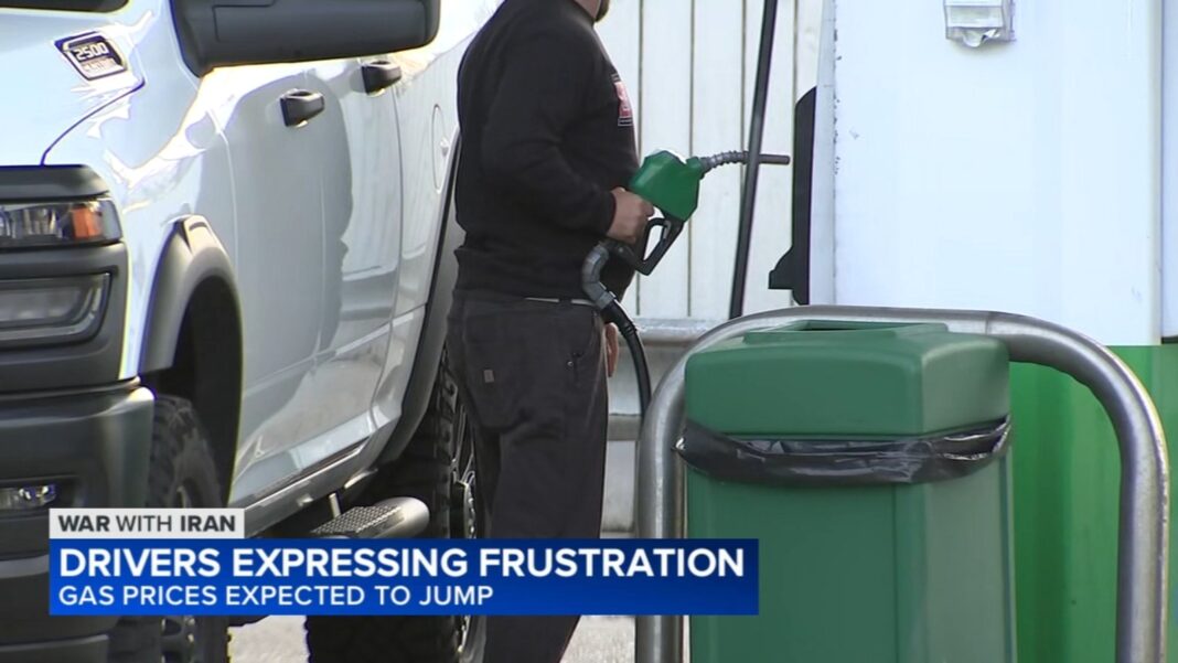 Chicago-area drivers frustrated by high gas prices as oil futures react to Strait of Hormuz remaining closed amid Iran war