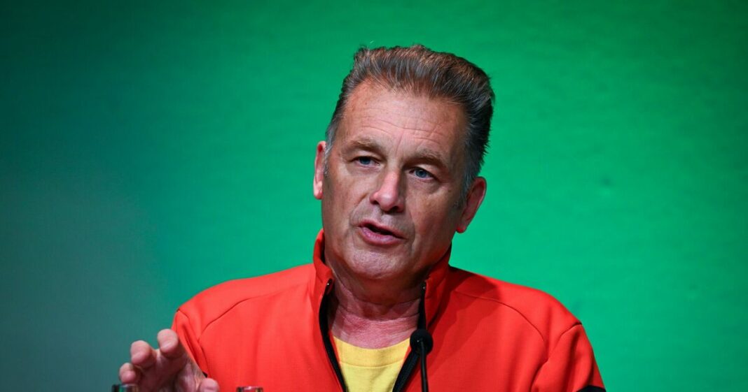 Chris Packham admits 'big financial loss' as he makes money confession