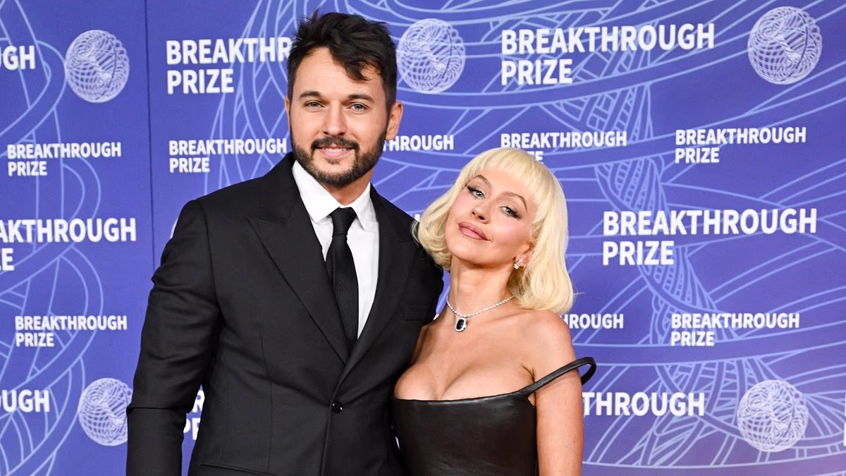 Christina Aguilera looks thinner than ever in at Breakthrough Prizes