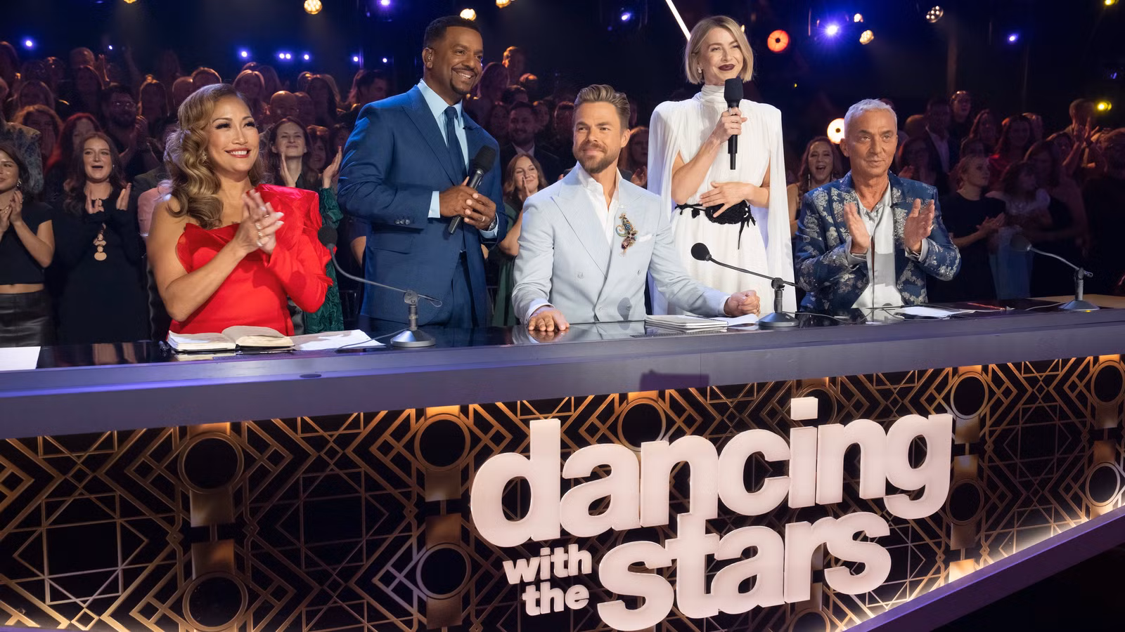 Dancing With The Stars Judge Taken To Hospital After Medical Emergency On Plane