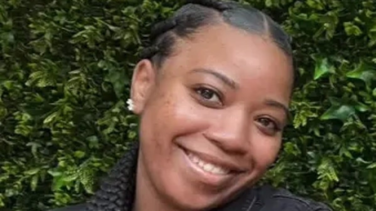 Department of Defense employee, 33, died horrific death during 15 hour Korean Airlines flight after staff made terrible blunder, lawsuit alleges