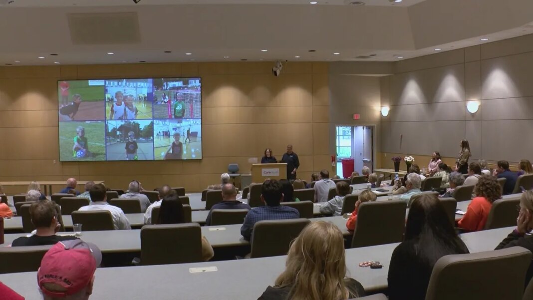 Dozens gather in Urbana for ceremony highlighting organ donating