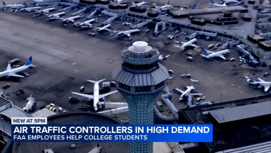 FAA hosts job fairs across Chicago area to recruit air traffic controllers amid airport ATC employee shortages