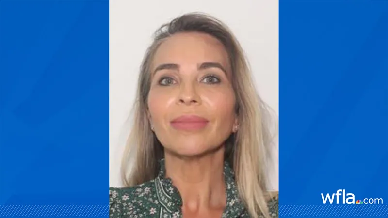 Florida property manager on the run after stealing HOA funds for plastic surgery, trips: deputies