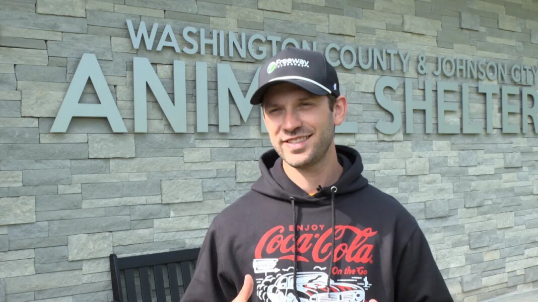 Food City 500 driver spends time off the track at local animal shelter