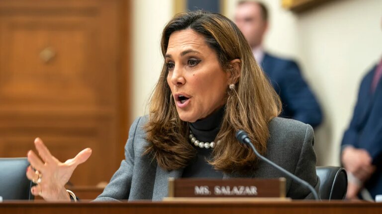 Republican Party Faces Internal Dispute Over Salazar’s Controversial Dignity Act on Immigration