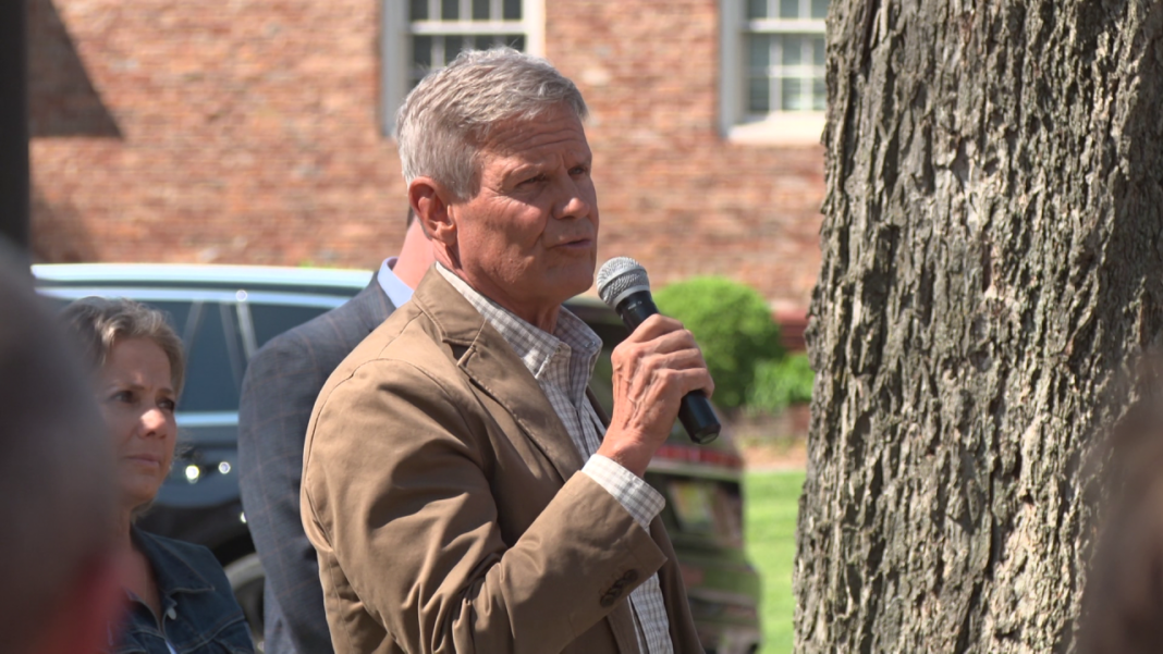Gov. Bill Lee visits Northeast Tennessee for America's 250th anniversary