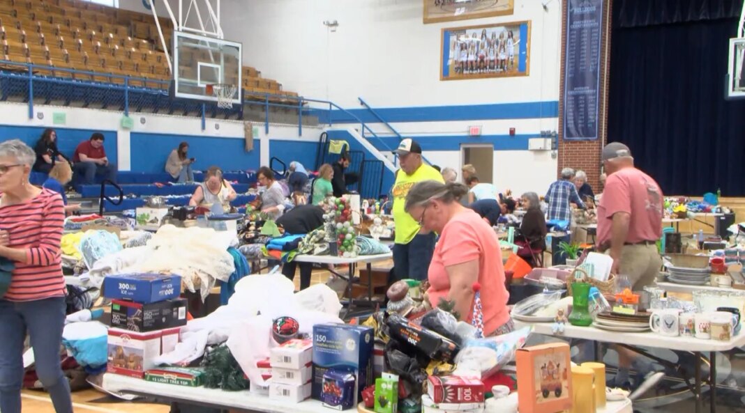 Hampton High School's annual Senior Class Yard Sale to help with prom expenses
