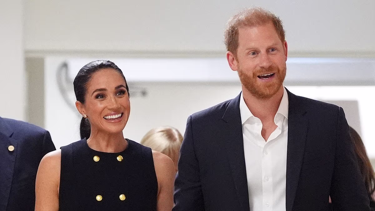 Harry and Meghan's Australian tour starts with hospital visit