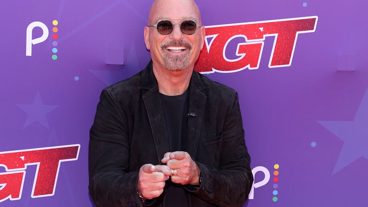 Howie Mandel Expresses Regret Over Apology to Kelly Ripa: A Surprising Turn in Celebrity Relations