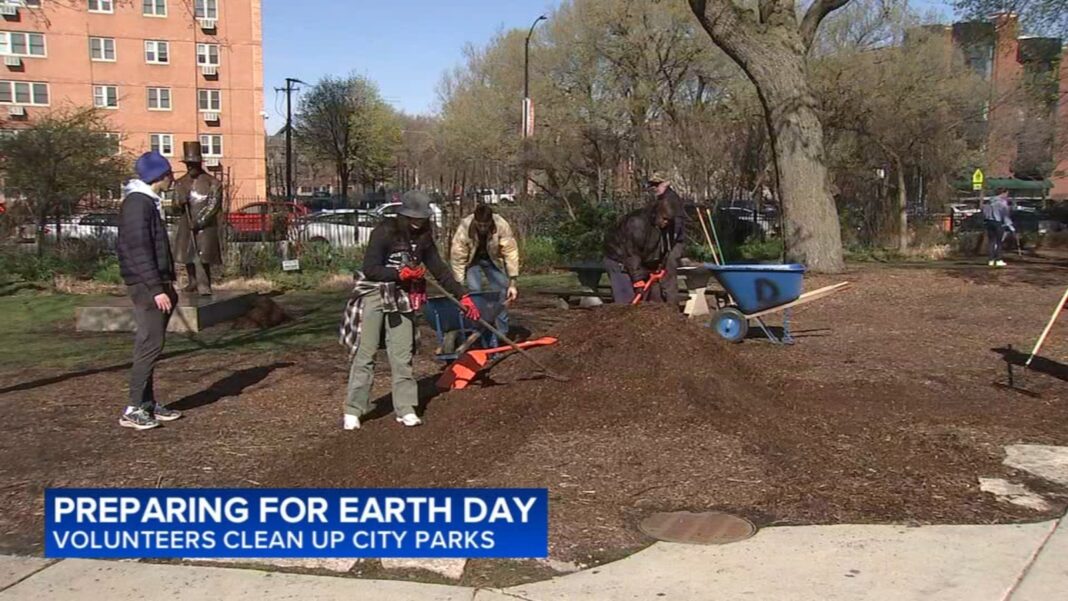 Hundreds of volunteers clean up Chicago Park District parks in celebration of Earth Day 2026 on April 22