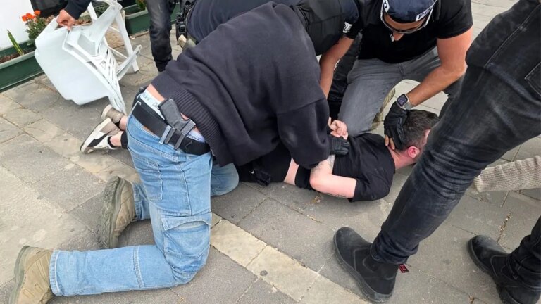 Explosive Revelations: Israeli Citizen Allegedly Constructs Bomb Lab for Iranian Scheme Aimed at Ex-PM Bennett