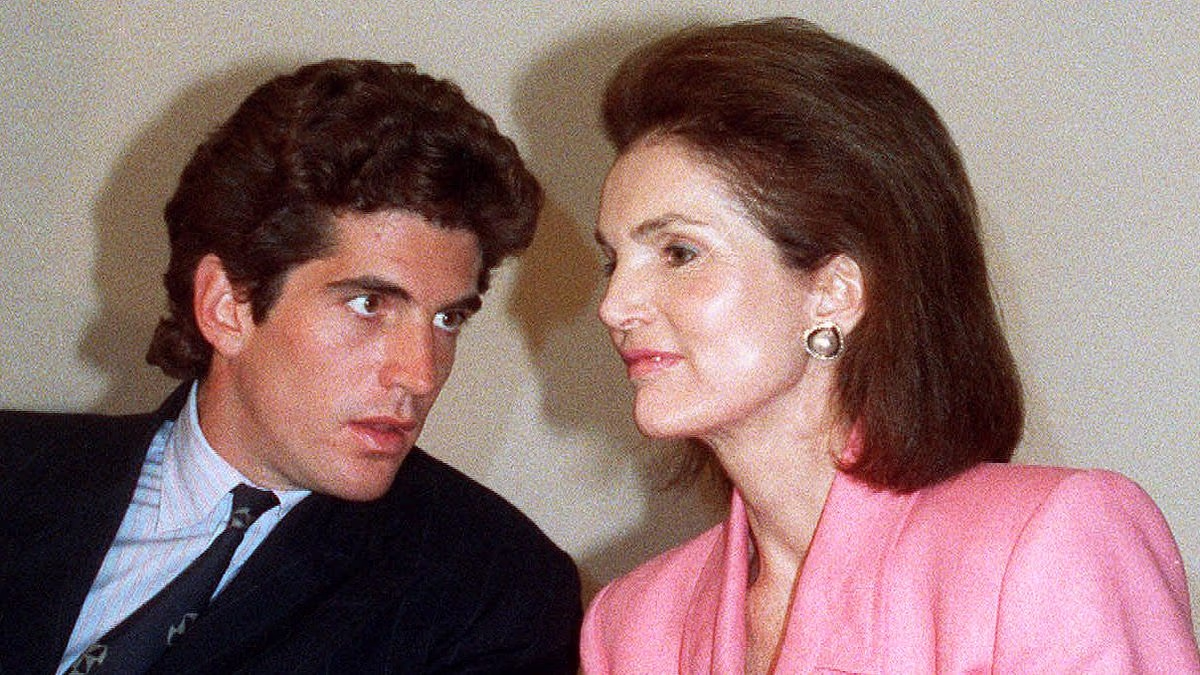 Unveiling JFK Jr.’s Compulsion: A Profound Desire and the Kennedy Family’s Hidden Secrets