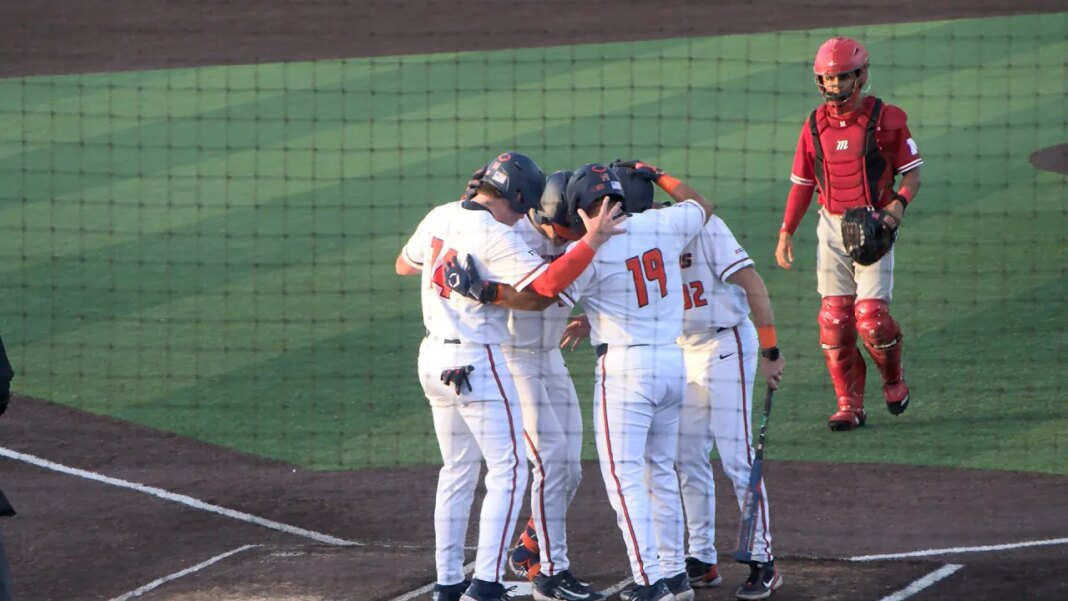 Johannes grand slam leads Illini to ranked win
