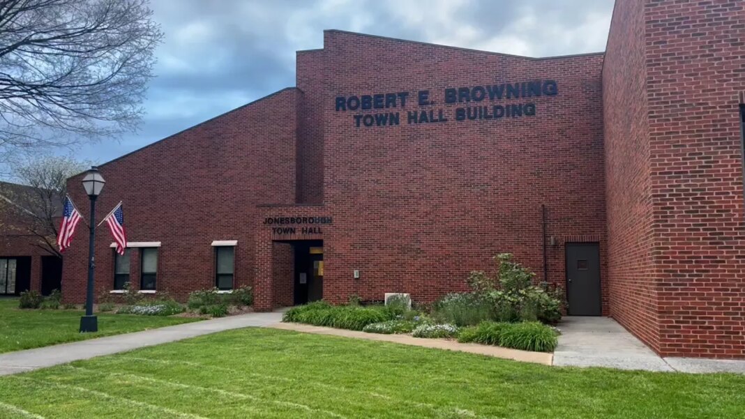 Jonesborough mayor says 'nothing will change' with Atmos Energy agreement