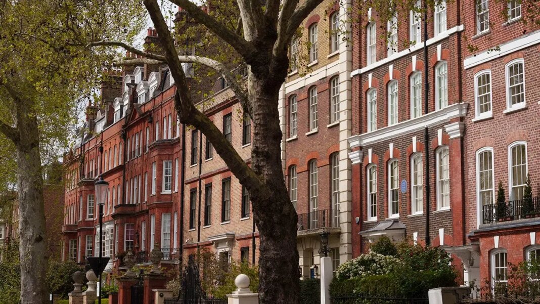 Landlords allegedly posting 'Muslim-only' apartment ads in violation of country's equality act: report