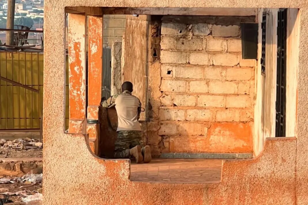 Mali gunmen stage simultaneous attacks in and outside Bamako capital