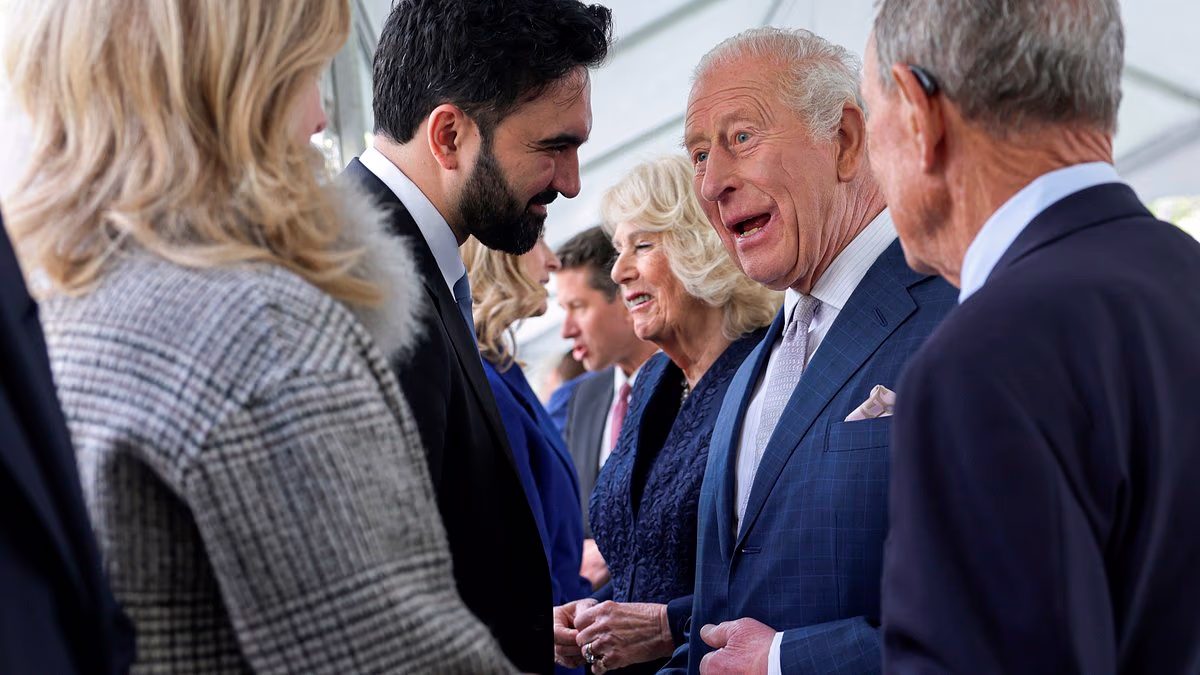 Mamdani meets King Charles after suggesting he RETURN crown jewels