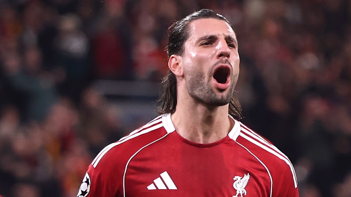 Man City vs Liverpool: Only Four Reds in Combined XI as Stats Unveil Surprise England Star Amid Arne Slot’s Challenging Season