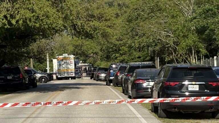 Officers Fatally Shoot Suspect Connected to Westside Murder, Reports JSO