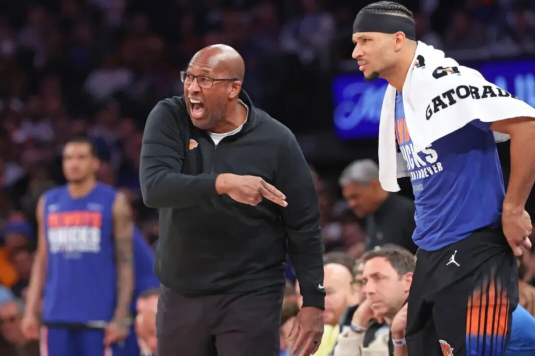 Mike Brown stands by Knicks usual sub decision, but it's one he may be forced to rethink