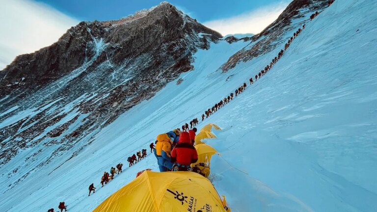 Nepal Investigation Uncovers $20 Million Fraud Scheme Targeting Mt. Everest Climbers Through Contaminated Food: Report