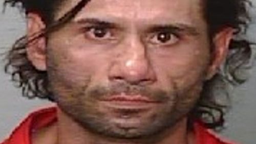 Police hunt inmate wrongly released from NSW prison