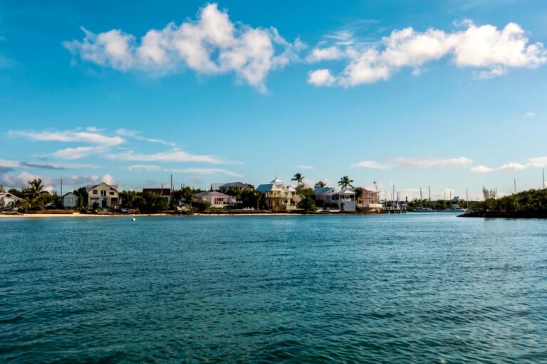 Michigan Man Released by Bahamas Police After Wife’s Mysterious Disappearance from Boat