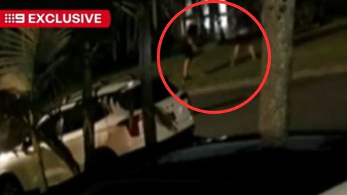 Heroic Queensland Resident’s Daring Citizen’s Arrest Caught on CCTV – A Must-See Act of Bravery