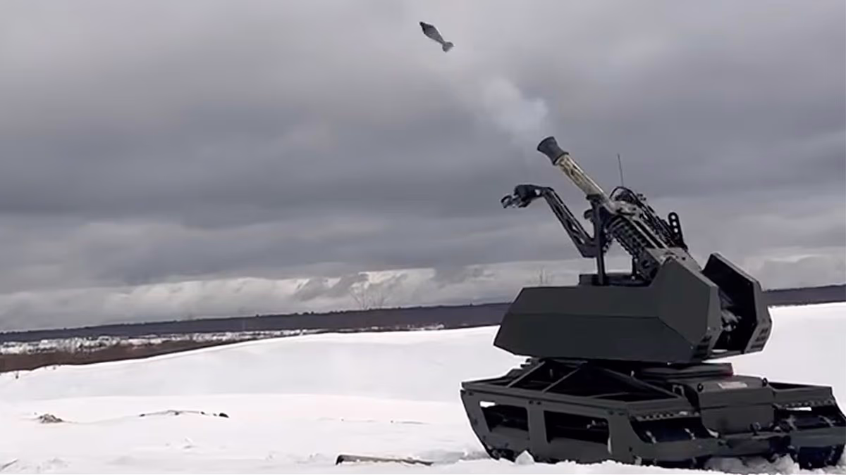 Russia unveils battle robot armed with rapid-fire mortar cannon