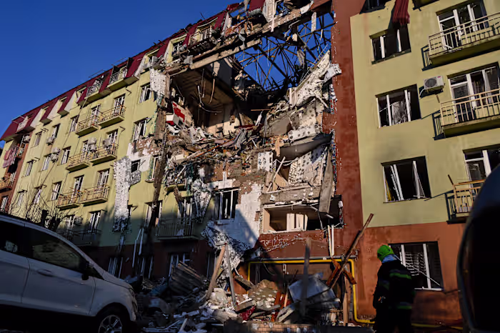 Russian strikes on Odesa kill 2 ahead of Orthodox Easter ceasefire