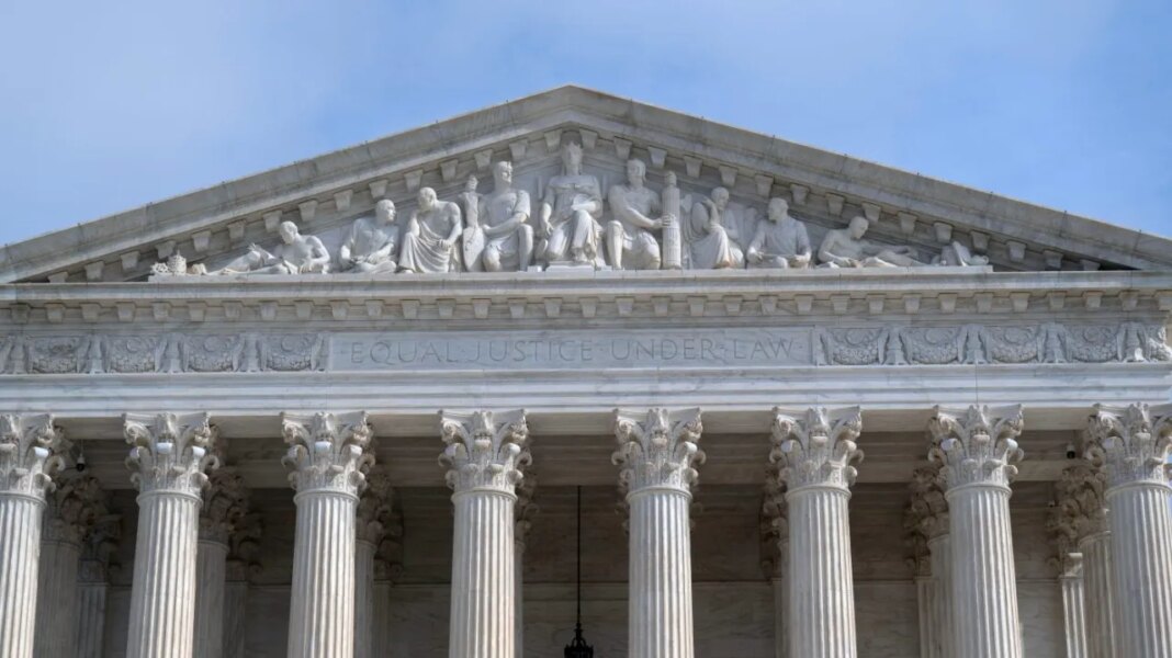 Senate Republicans hope Supreme Court 'surprise' could help save majority