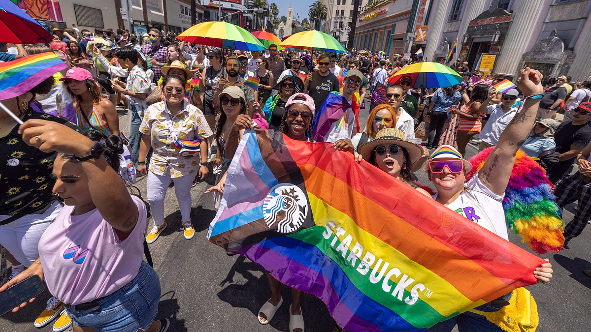 Starbucks struggles to persuade staff from Seattle tnew Tennessee HQ