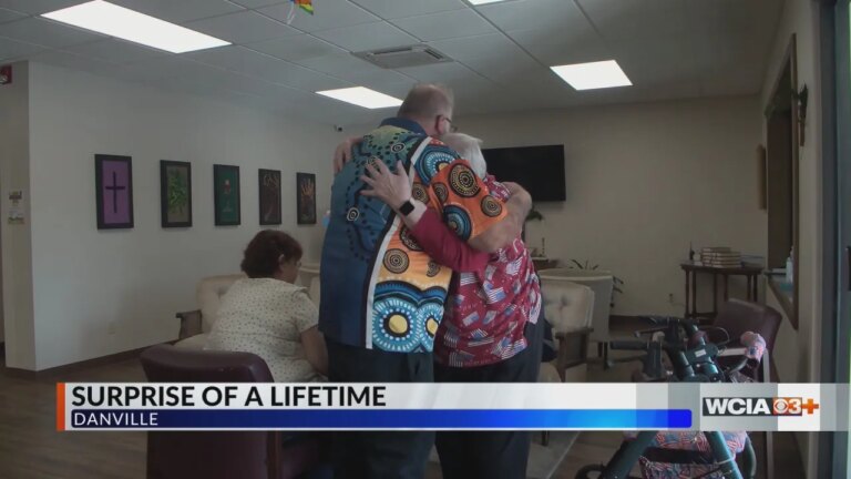 Heartwarming Reunion in Danville: 64-Year-Old Australian Discovers Birth Mother