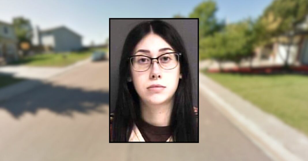 'Symptoms go away': Mother's phone has 58 missing texts after she found her 4-month-old boy shaking, cops say