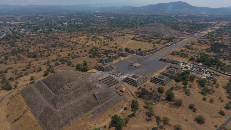 Tragic Shooting Near Teotihuacan Pyramids: Canadian Tourist Killed, Six Others Injured