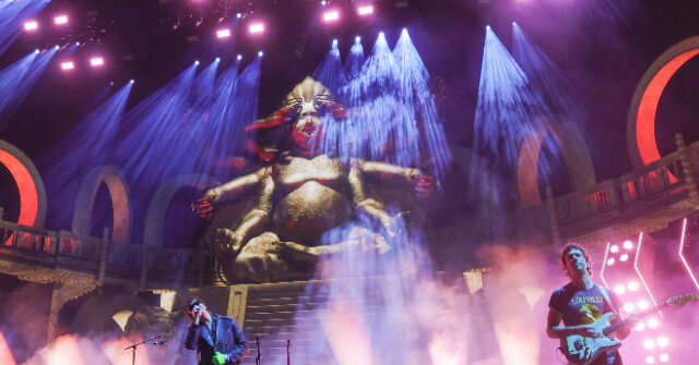 The Strokes Close Coachella Concert Promoting Hamas and Iranian Propaganda