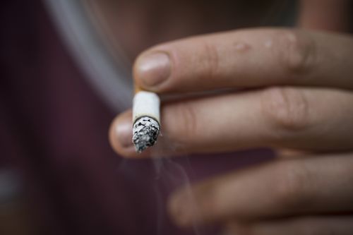UK to introduce lifelong smoking ban for anyone born after 2008