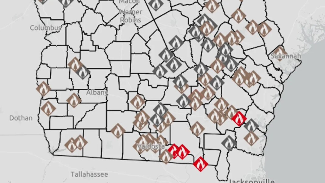 Wildfires ravage Georgia as drought worsens
