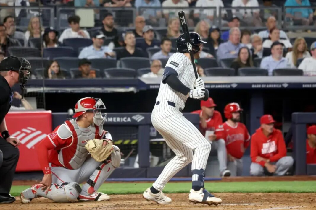 Yankees putting in extra work on bunting