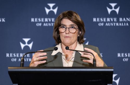 'Australians are poorer' and 'everything is moving in the wrong direction'