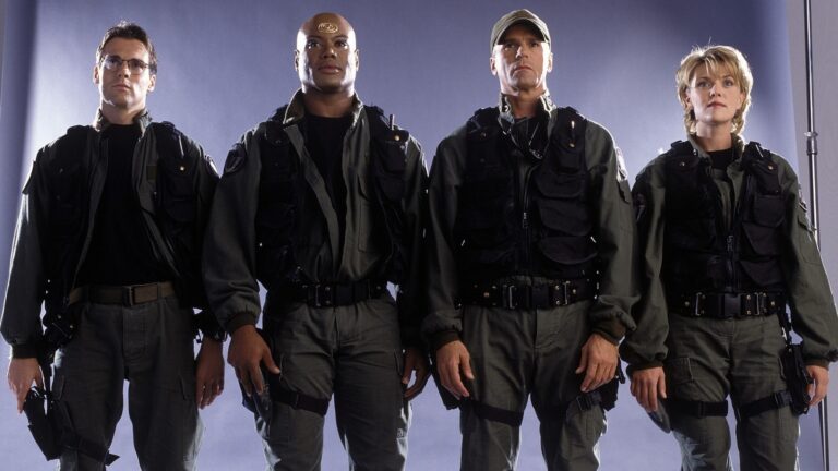 10 Once-Popular Sci-Fi Shows That Haven’t Aged Well