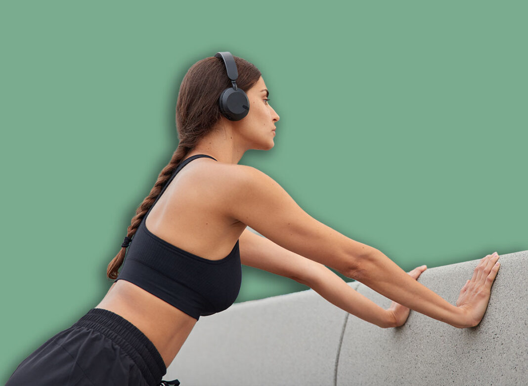 4 Daily Exercises That Restore Muscle Faster Than Dumbbells After 60