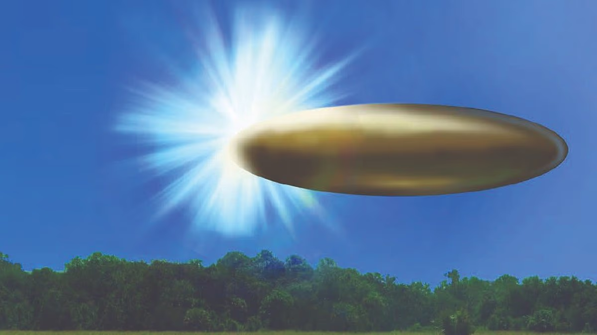 All the most shocking new photos and videos in Trump's UFO files