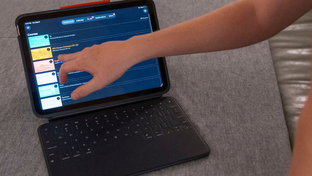 America's schools face a backlash on digital devices as screens saturate classrooms